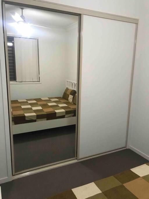 Room With Separate Bath In Shared Homestay Redcliffe Exteriér fotografie
